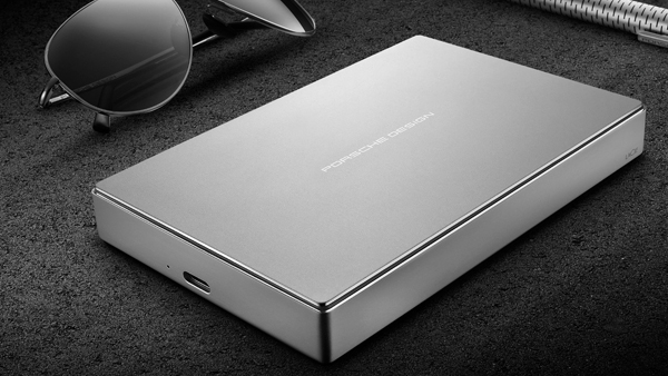 Le Disque Dur Lacie Porsche Design En Usb C Dress Me Geekly